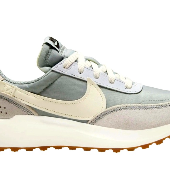 Nike Waffle Debut/ Women’s Sz 8.5- Pumice/White Sneakers New! - Picture 5 of 5